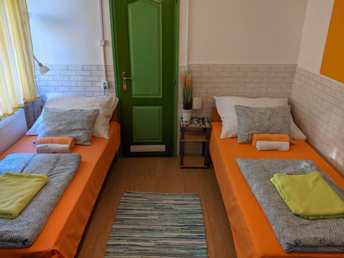 Brindza Vendégház Szegedin Exterior foto