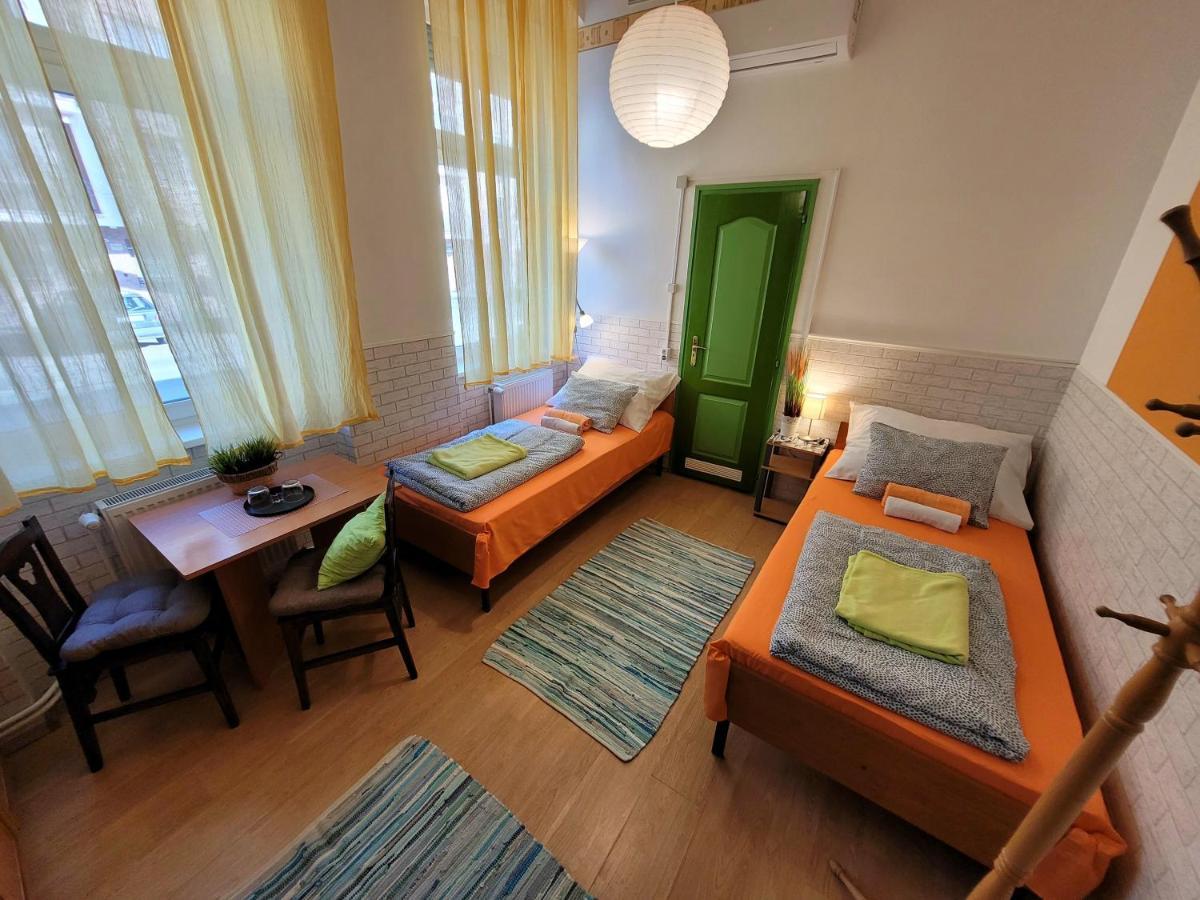 Brindza Vendégház Szegedin Exterior foto